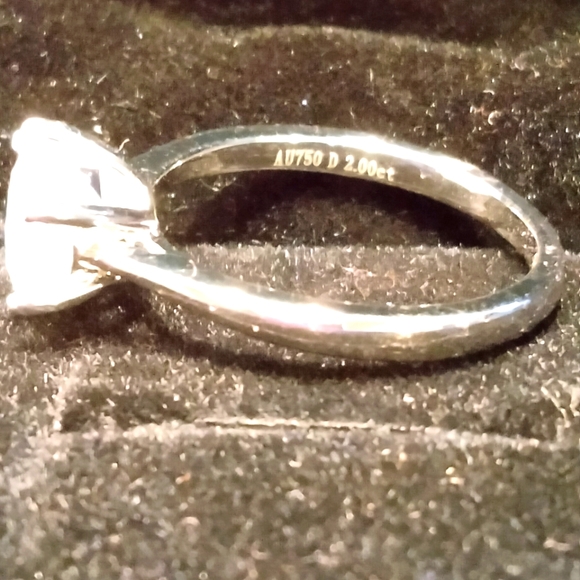 Moissanite 2.28kt total weight wedding ring set - Picture 8 of 11